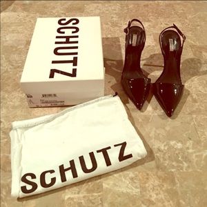 Flash SALE SCHUTZ Black patent leather slingback